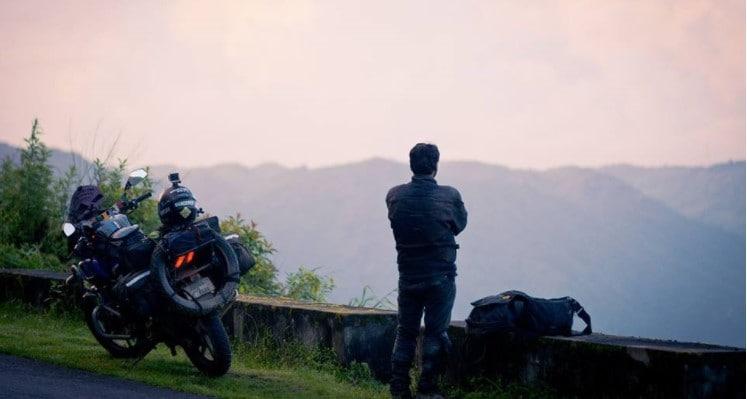 8 Reasons why you must ride a Motorcycle solo at least once in your lifetime!