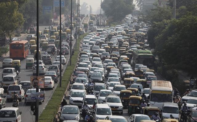 India's Biggest Car Dealer Popular Plans $100 Million Listing: Report