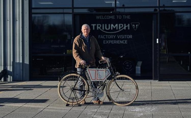 The first Triumph prototype was developed from a standard Triumph bicycle, with an engine from Belgian manufacturer Minerva.