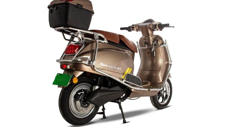 Komaki says the new Venice electric scooter will be dressed to kill with its modern styling and will be laden with the latest features to take on other electric two-wheelers in the country.