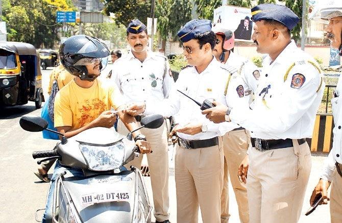 Traffic Rules You Need To Know In India