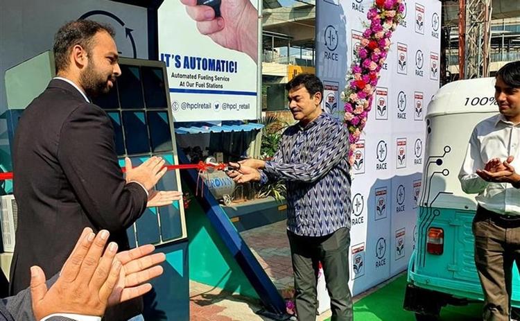 RACEnergy Partners With HPCL To Launch Its First Battery Swapping Station In Hyderabad