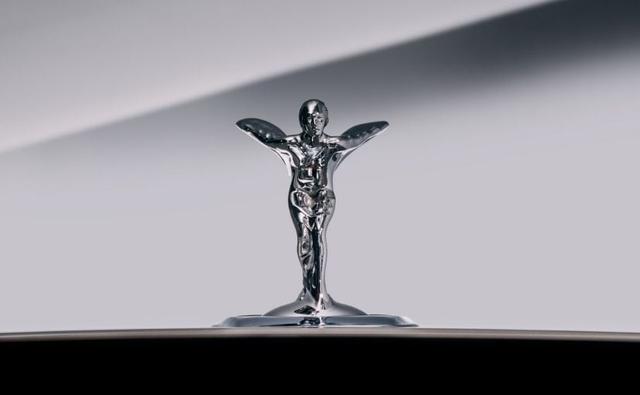 Rolls-Royce has unveiled a new look of the Spirit Of Ecstasy mascot that will debut on its first electric car, the Rolls-Royce Spectre electric coupe.