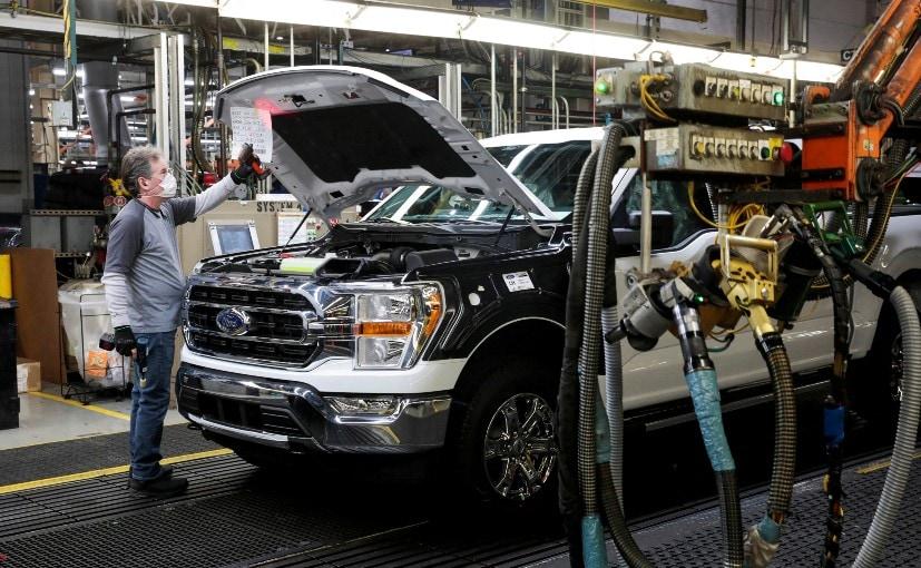 Ford To Halt F-150 Pickup Production On Semiconductor Shortage: Report banner