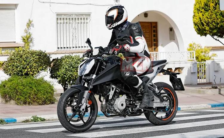 The 2023 KTM 125 Duke will get a complete makeover, with new design, as well as an all-new engine, new suspension and new frame.
