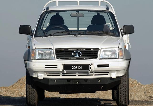 Do you know India's first pickup truck was launched in the 80s? We bet that most of you might not know all about this vehicle. Here's your chance to read up on everything about the first Indian pickup truck.