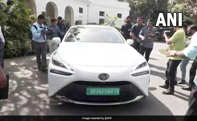 Nitin Gadkari Drives Into The Parliament In Hydrogen-Powered Toyota Mirai