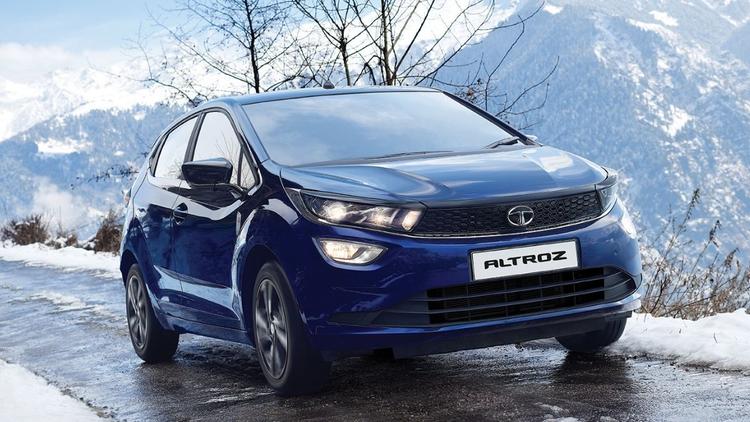 The Tata Altroz DCA is the first car from the home-grown company to come with an automatic dual clutch transmission. Here's everything else that you need to know about it.