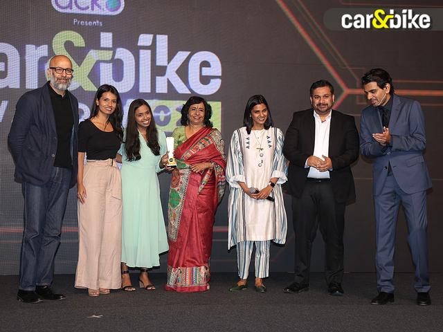 In the Best Innovation And/Or Integrated Campaign category for 4-wheelers, it was the team from Tata Motors to bag the top honours for their #Darkrules campaign.