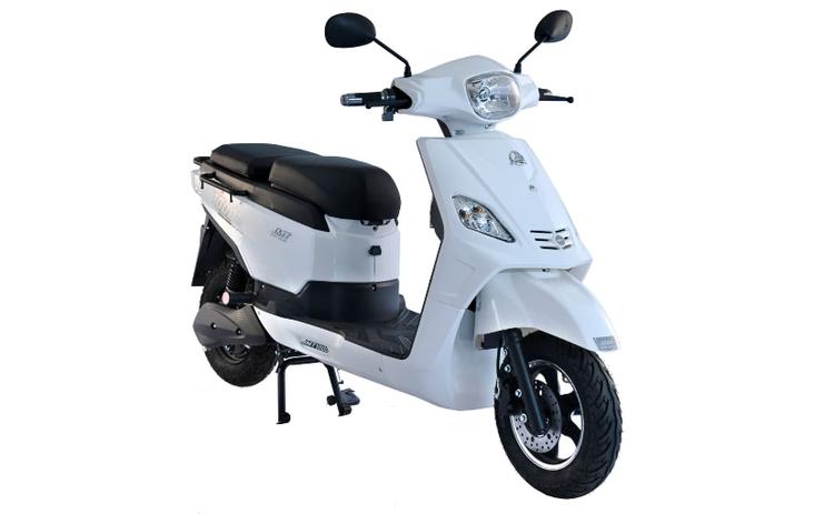 Log9 Materials To Offer InstaCharging Battery Tech For Electric Scooters