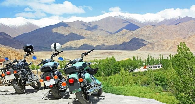 The land of Leh, situated in the middle of the Great Himalayas and the Karakoram Range, holds immense pristine beauty for its beholder.