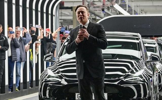 A federal judge has ruled that Tesla CEO Elon Musk's 2018 tweets about having secured financing to take the company private were false.