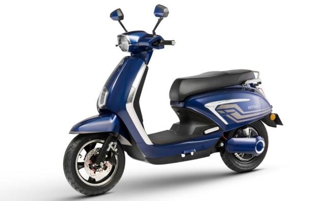 The iVOOMi Jeet electric scooter is priced at Rs. 82,999 for the standard variant and Rs. 92,999 (both prices ex-showroom, India) for the Pro variant.
