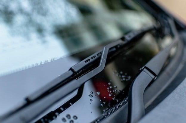 Are Window Rain Visors Useful?
