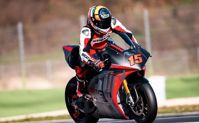 Former world championship rider Alex De Angelis took the Ducati V21L electric race bike around the Vallelunga circuit in the northern part of Rome, Italy for 'not so silent' hot laps.