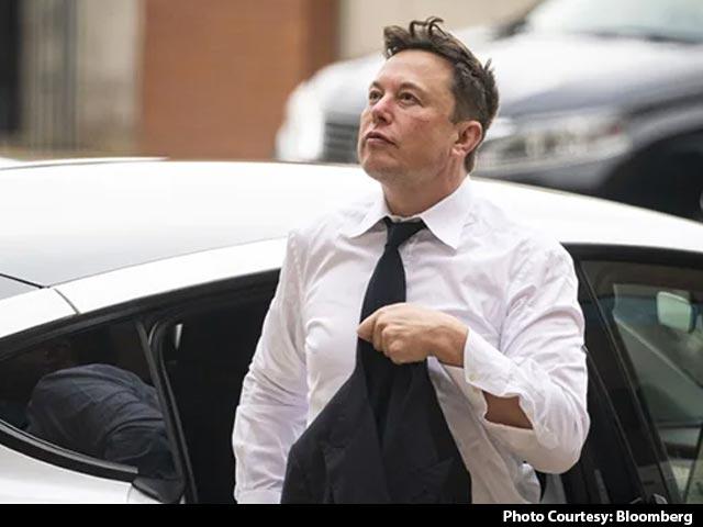 Twitter Deal Could Bolster Lawsuit Over Musk's $56 Billion Tesla Pay