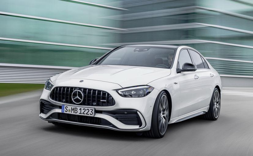 Mercedes-AMG C 43 replaces the old 3.0-litre six-cylinder petrol with a new mild-hybrid four-cylinder unit.