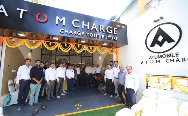 ATUM Charge is a self-sustaining solar-powered EV charging stations, which comes with a 5.2KW ATUM Solar Roof, which is an electricity-generating solar roof. The charging station has been set up in Malad.