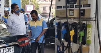 India's Fuel Sales Moderate In April, Fall By 4% Month-On-Month