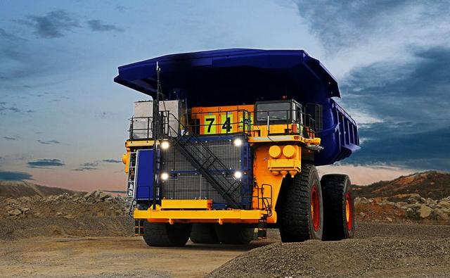 British mining company reveals prototype heavy mining truck capable of carrying up to 290 tonnes of payload.