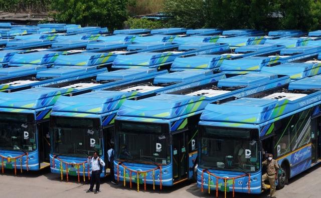 Delhi CM Arvind Kejriwal said that the state government planned to have 2,000 electric buses plying on Delhi roads within a year.