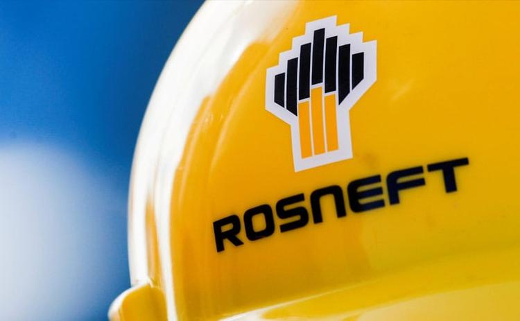 Russia's Rosneft Ramps Up Oil Sales To Indian Oil In May - Traders