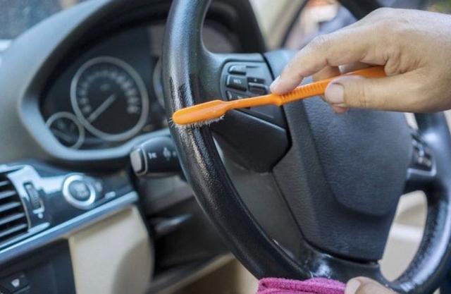 A car is like a mobile home. Just like a clean house makes you calm and happy, a clean car too puts you at ease while driving which is essential. Here are some useful tips on how to keep the interiors of your car clean.