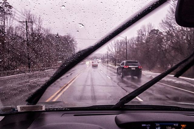 5 Pre-Monsoon Checklist For Your Car