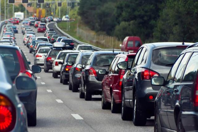 6 Hacks To Avoid The Traffic On Roads