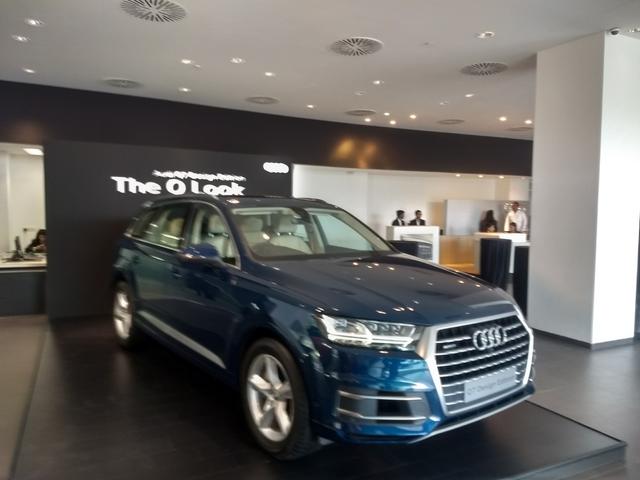 Audi will be launching new special edition models of the Q7 and Q3 SUVs in India. Christened as the Audi Q7 Design Edition and Q3 Design Edition, these will be limited edition models and are slated to be launched in the country sometime in the first week of July.