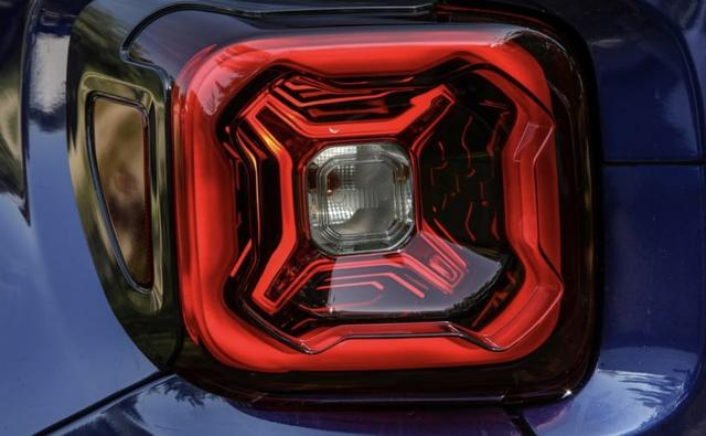 Jeep Renegade Facelift Teased, Global Unveil Soon
