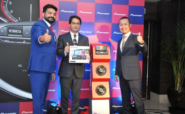 Pioneer India has launched its new Smart Sync system which aims at providing all smartphone connectivity in one app. It basically serves as a more affordable substitute to Apple CarPlay and Android Auto.