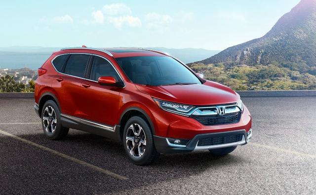 The Honda CR-V has been the flagship offering for the Japanese automaker for over a decade and a half now and has been the understated luxury car of choice for industrialists; film stars and the general well heeled public for a while now. And now, Honda will launch a brand new version of the iconic soft roader in India in October 2018. Honda India have confirmed that the SUV will be launched officially in October although there is no word on when bookings will begin or what the booking amount for the CR-V will be just yet. That said, when contacted, various dealers mentioned that the bookings for the new seven seater, diesel or petrol CR-V will begin sometime in September 2018.