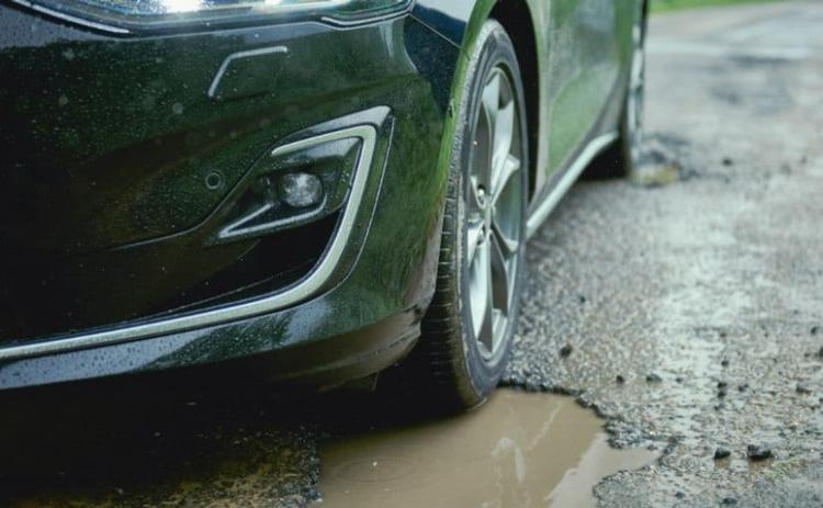 Ford Develops Pothole Detection Technology To Make Driving Smoother
