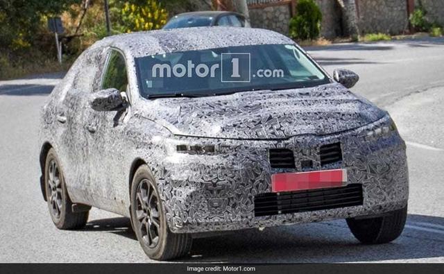 Recent spy shots have revealed that Renault is working on a coupe based version of the Captur.