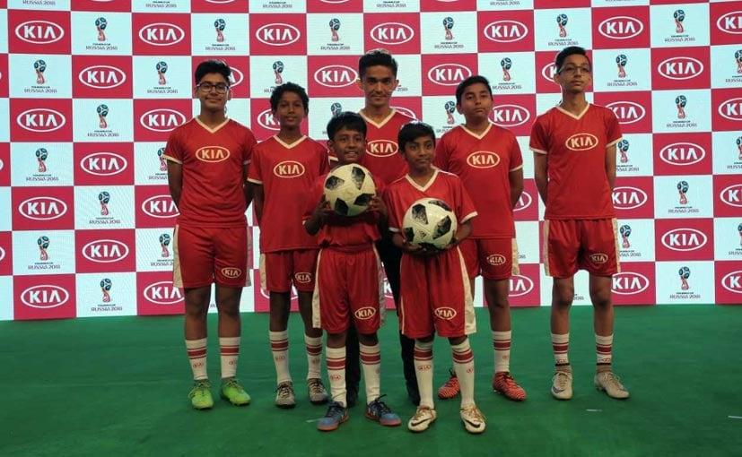 FIFA World Cup 2018: Kia Motors Gives India Its First Official Match Ball Carriers