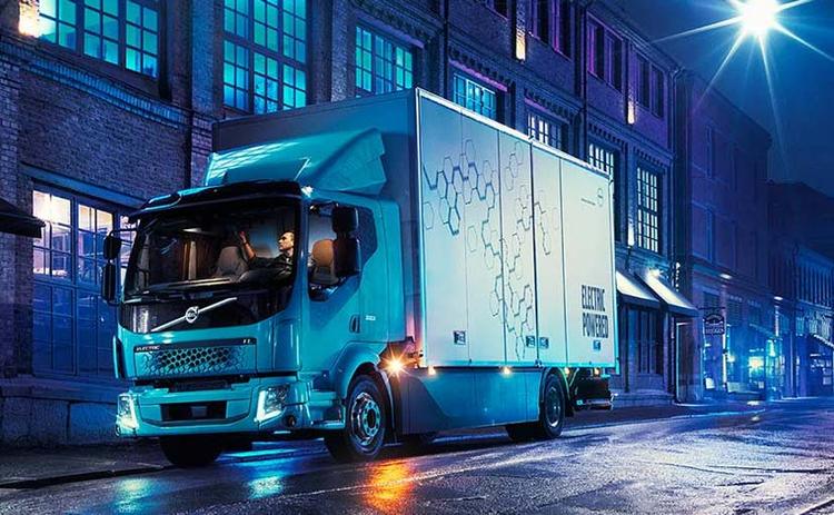 Volvo Unveils All New Electric Garbage Truck