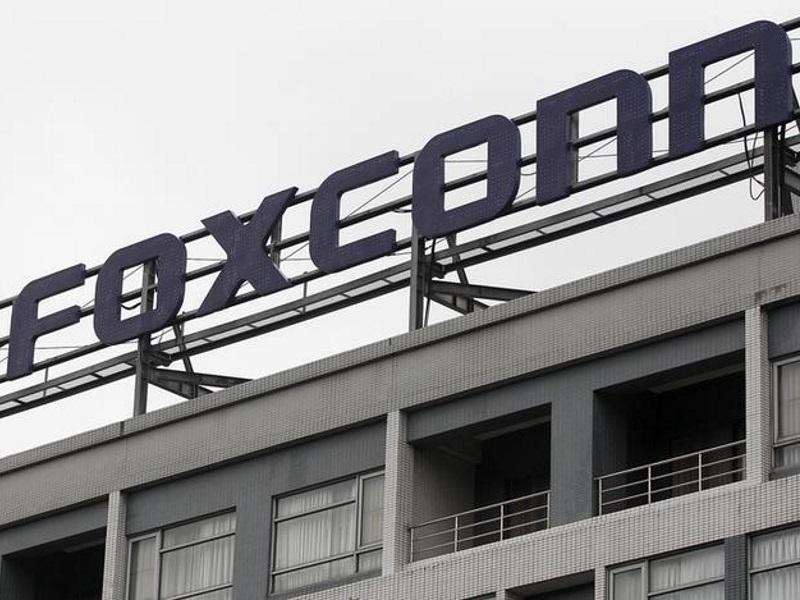 Foxconn Taiwan Auto JV Aims To Roll Out EV Bus In October