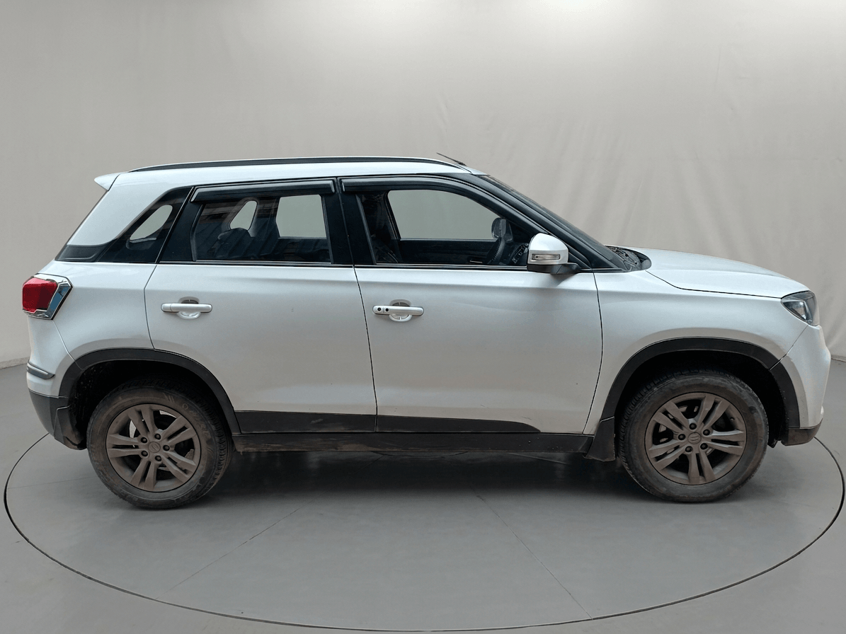 Used 2016 Maruti Suzuki Vitara Brezza Used 2016 Maruti Suzuki Vitara Brezza
