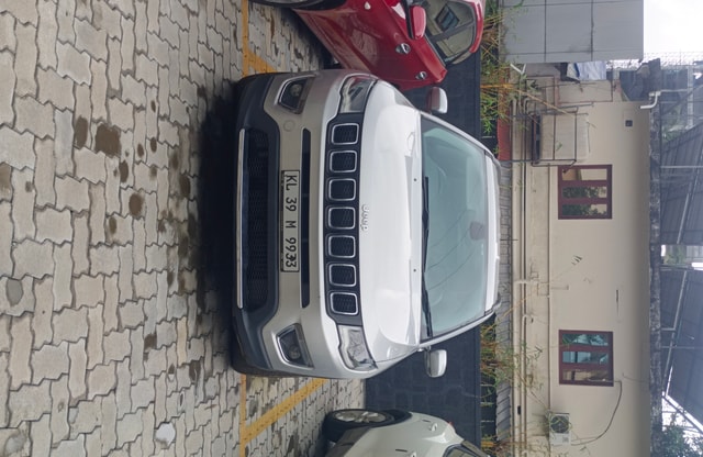 View Jeep Compass Image 3 Used Jeep Compass Image 3