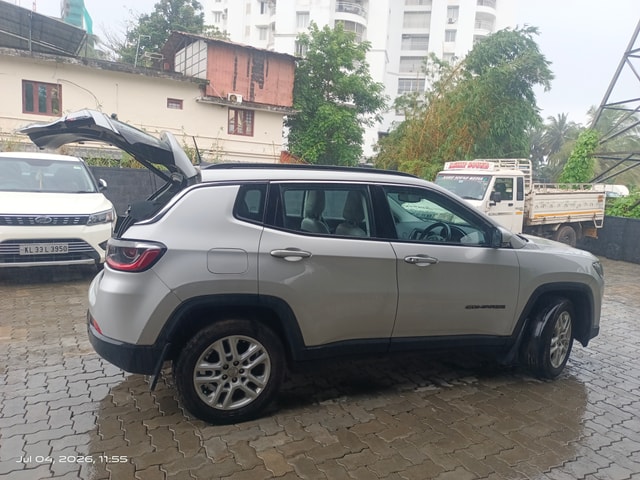 View Jeep Compass Image 16 Used Jeep Compass Image 16