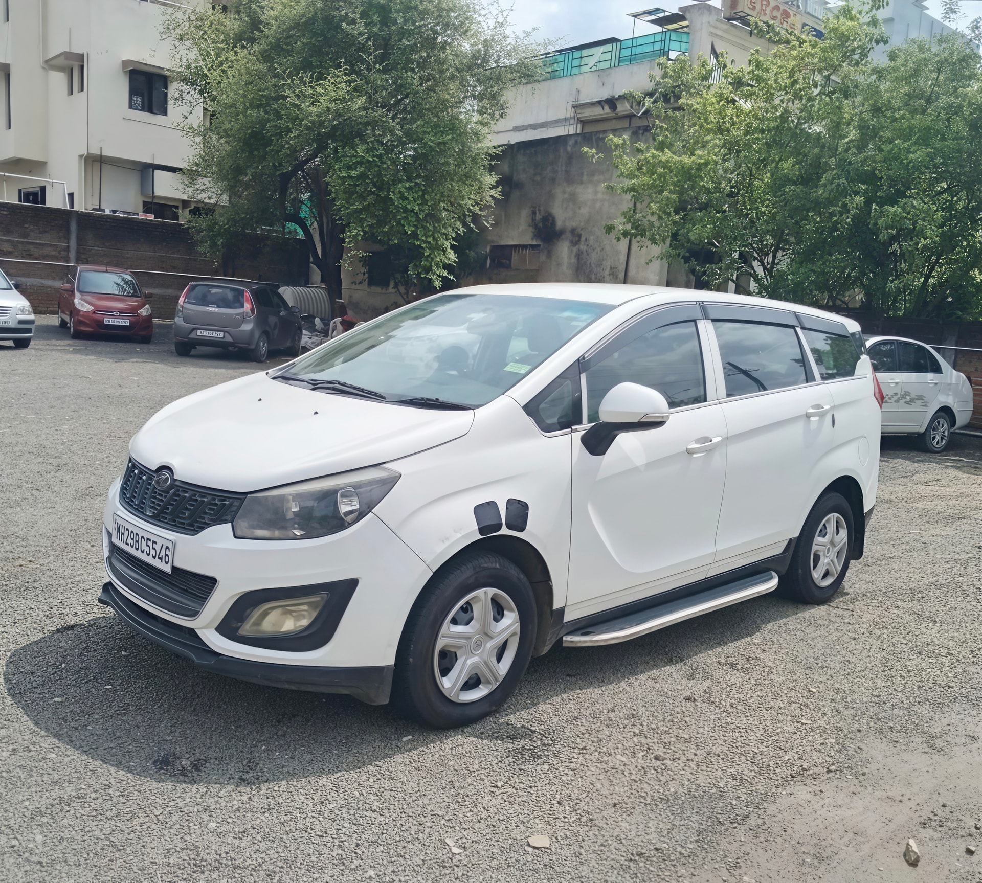 Used 2018 Mahindra Marazzo Used 2018 Mahindra Marazzo