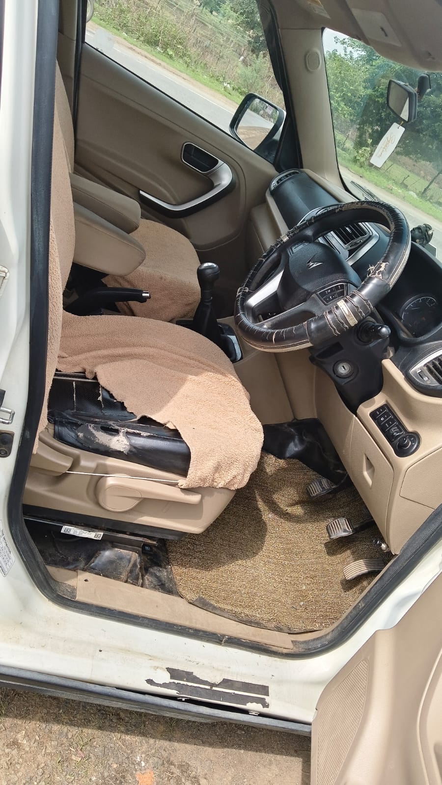 Used 2022 Mahindra Bolero Neo Used 2022 Mahindra Bolero Neo