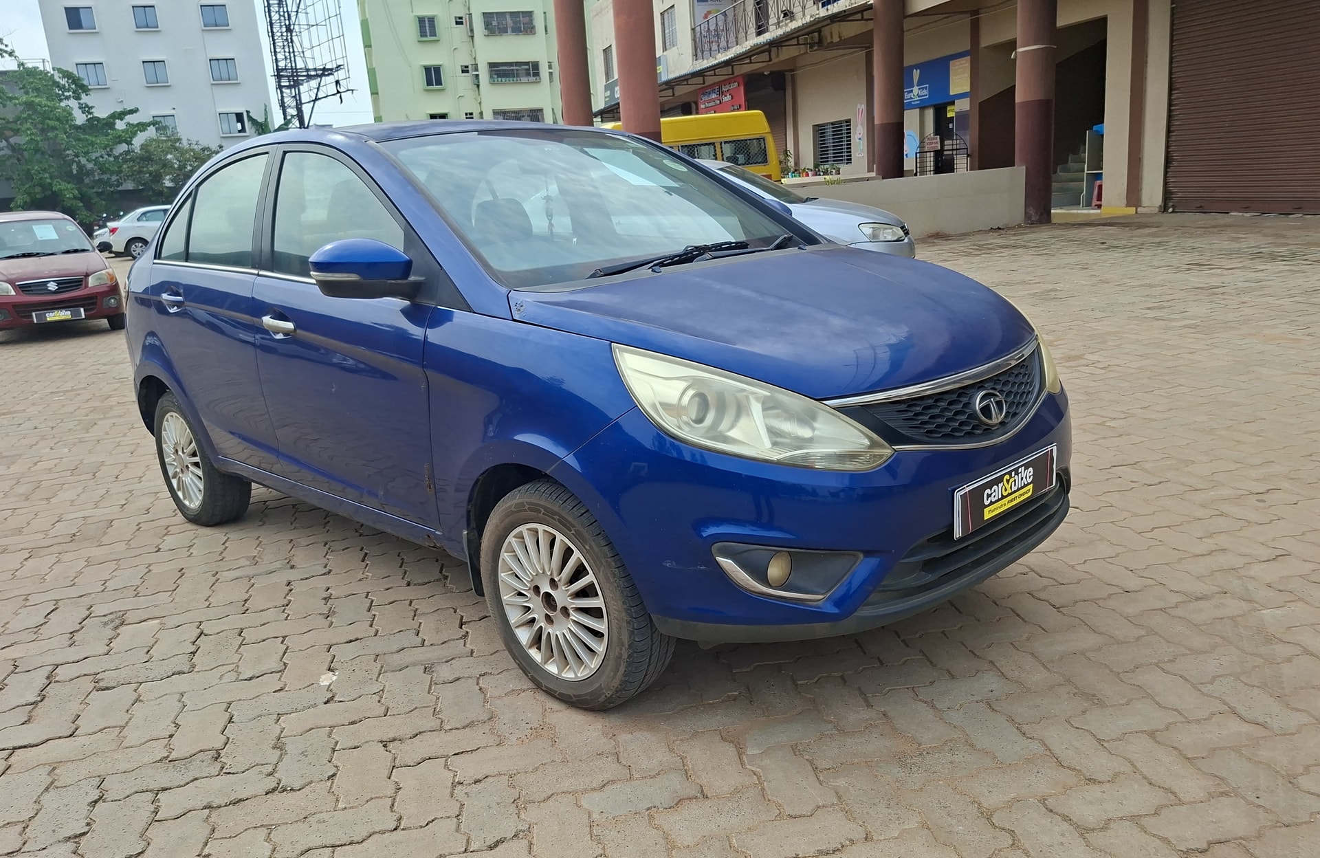 View 2015 Tata Zest XM Petrol Image 13 Used 2015 Tata Zest XM Petrol Image 13