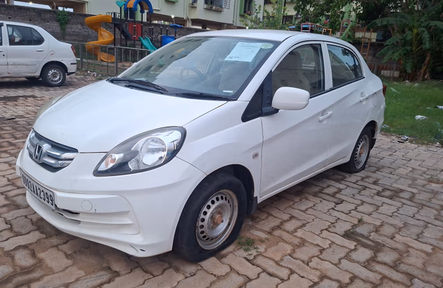 View Honda Amaze Image 1 Used Honda Amaze Image 1