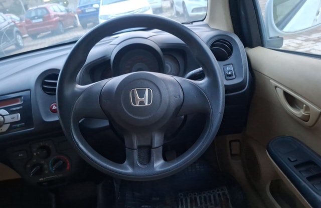 View Honda Amaze Image 11 Used Honda Amaze Image 11
