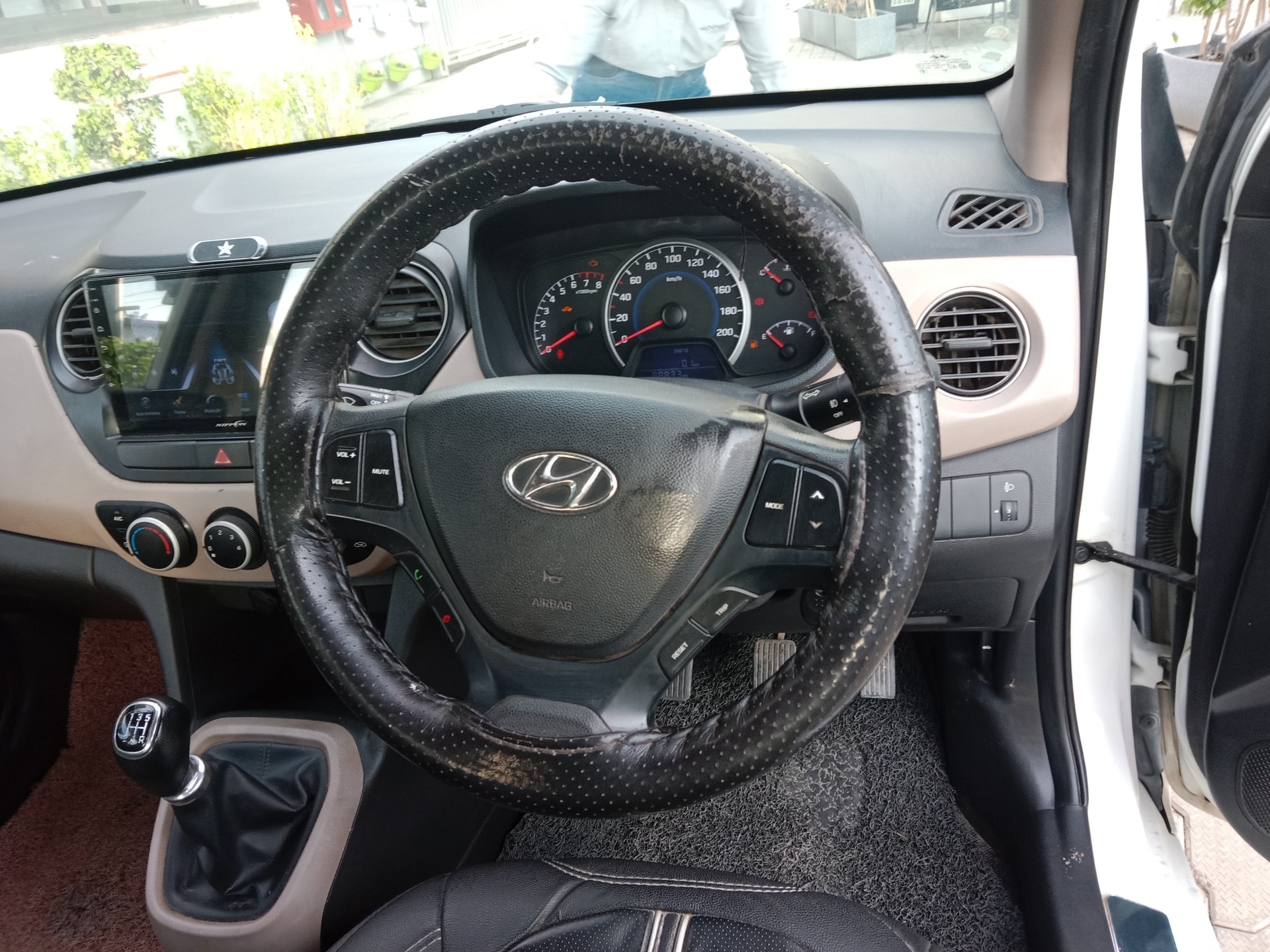Used 2016 Hyundai Grand i10 Used 2016 Hyundai Grand i10