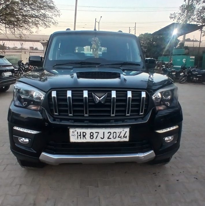 Used 2022 Mahindra Scorpio Classic Used 2022 Mahindra Scorpio Classic