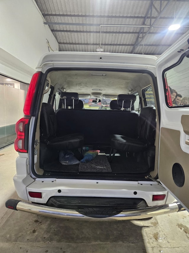 View Mahindra Scorpio Classic Image 15 Used Mahindra Scorpio Classic Image 15
