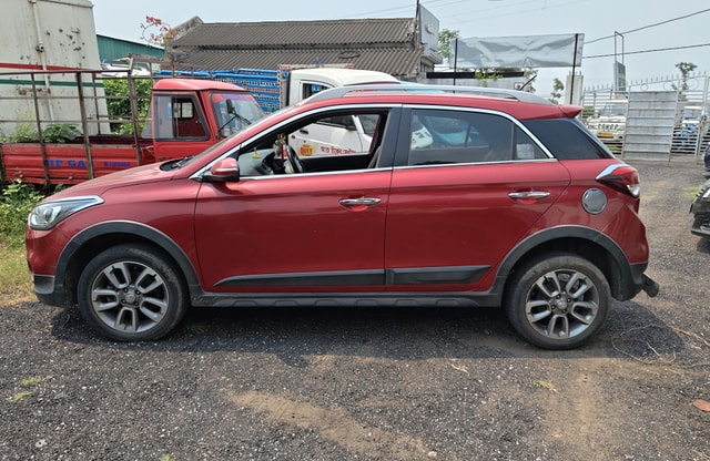 View Hyundai i20 Active Image 6 Used Hyundai i20 Active Image 6